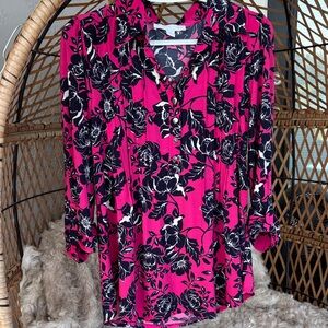 Juniper + Lime blouse size medium.